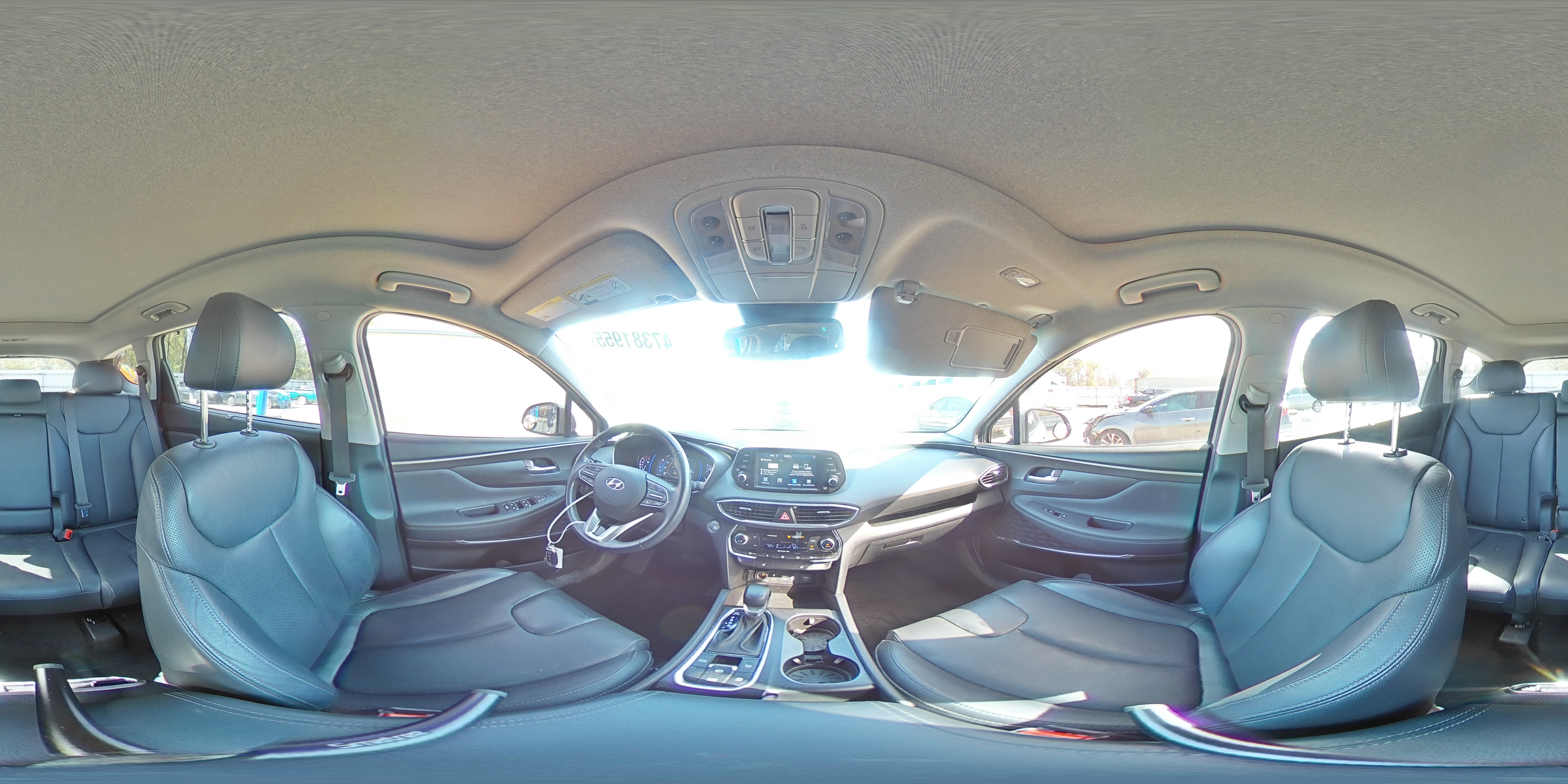 2020 Hyundai Santa Fe - Image 16