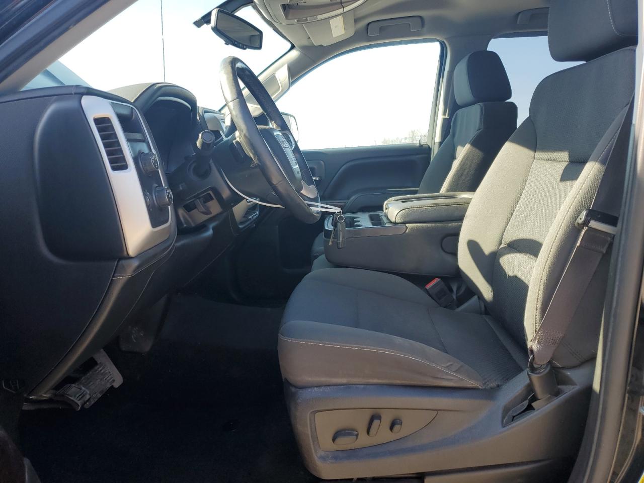 2016 GMC Sierra - Image 7