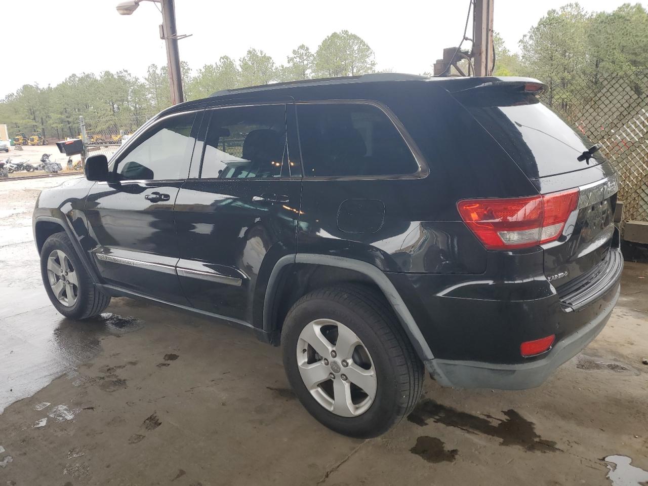 2012 Jeep Grand Cherokee - Image 2