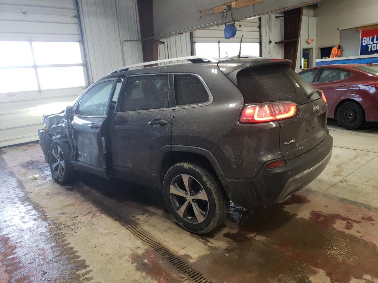 2020 Jeep Grand Cherokee - Image 2