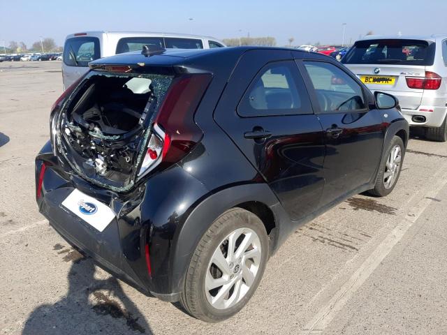2023 TOYOTA AYGO X PUR