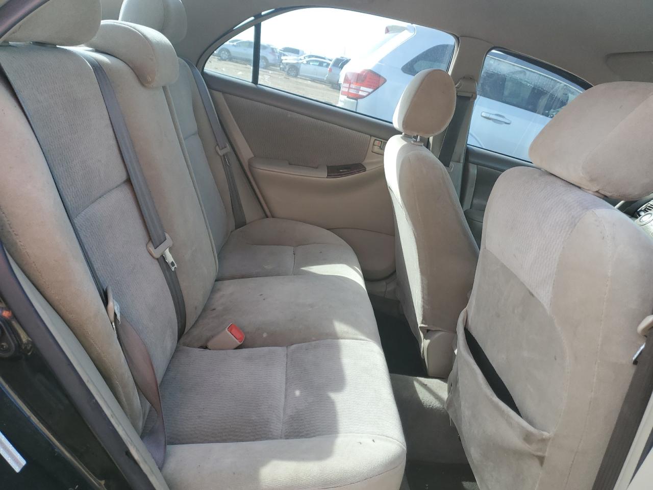 2005 Toyota Corolla - Image 10