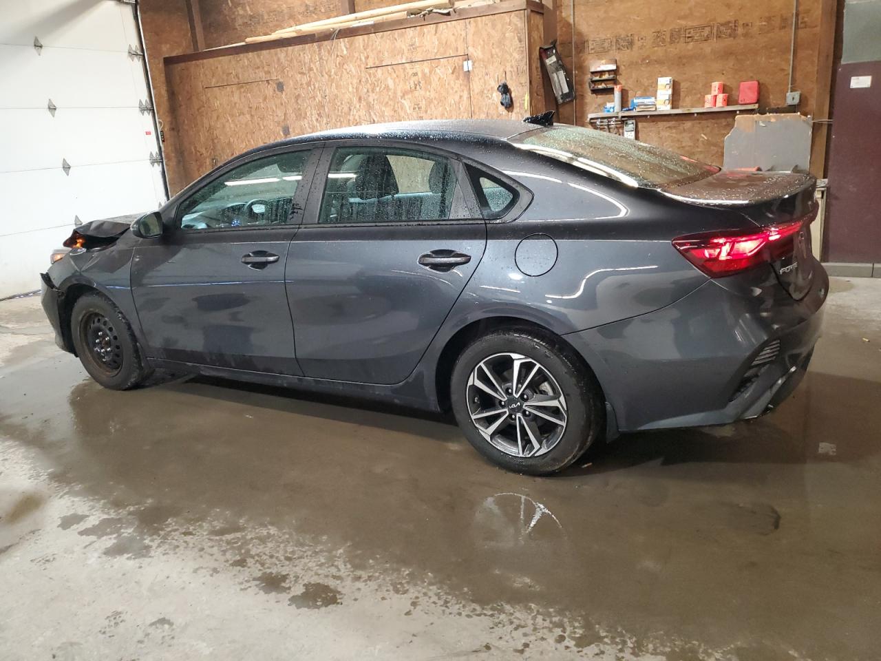 2023 Kia Forte - Image 2