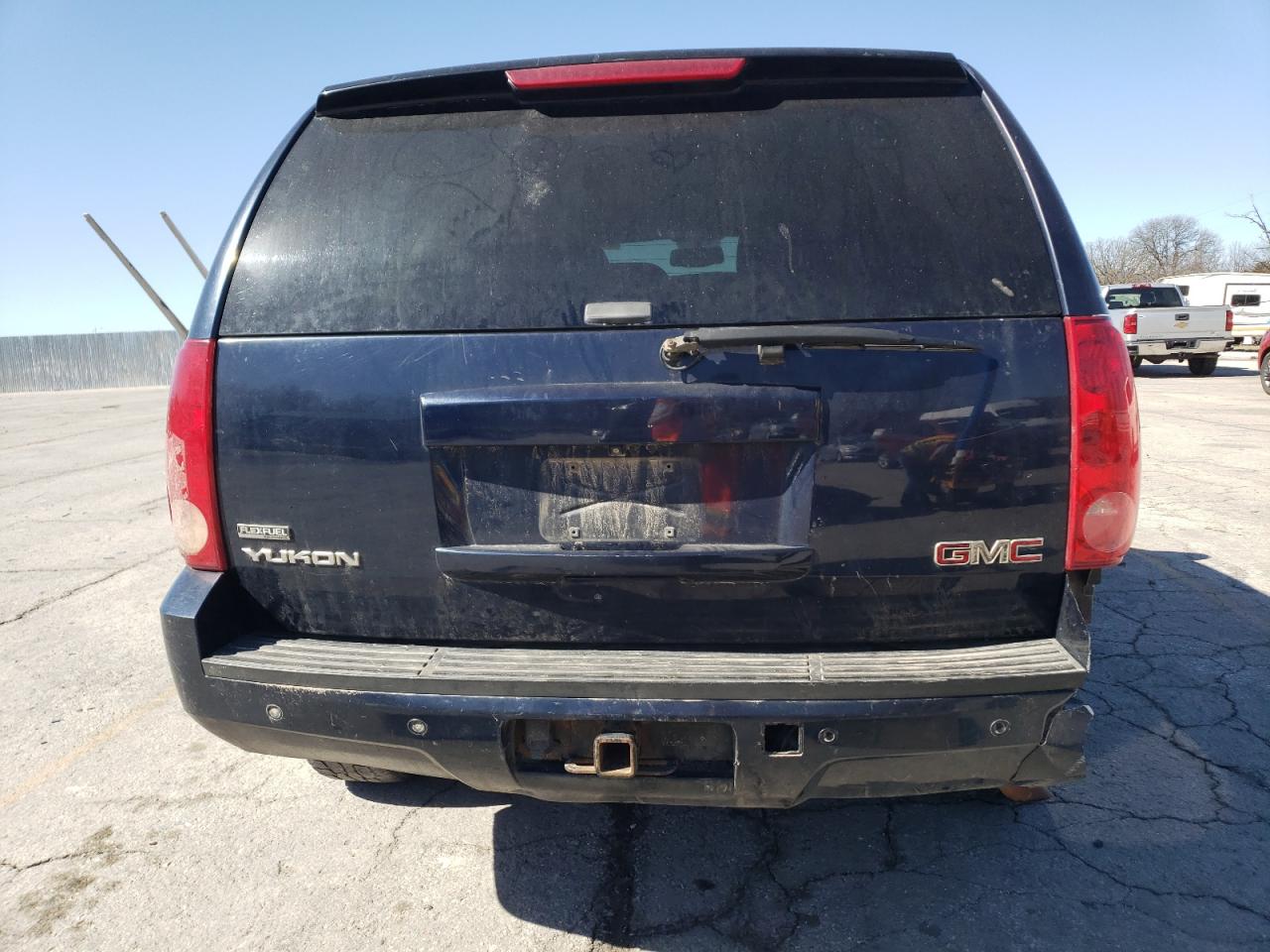 2009 GMC Yukon - Image 6