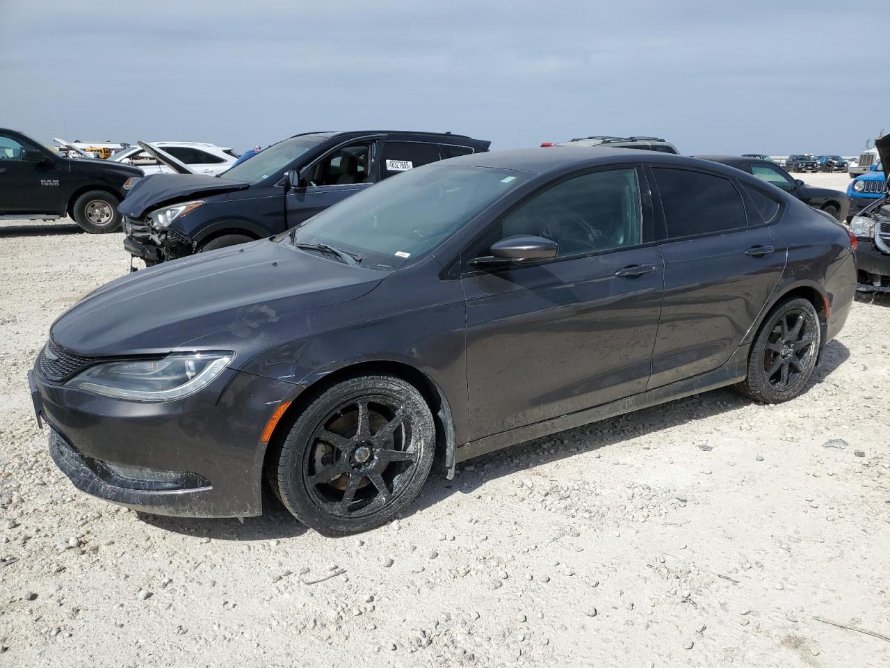 2016 Chrysler 200 - Image 1