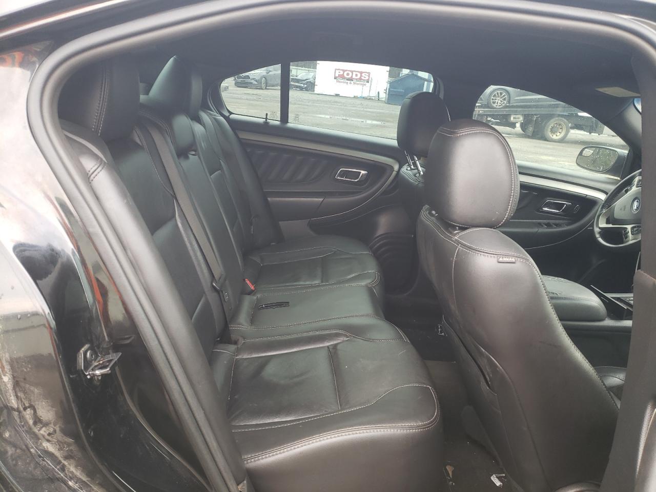 2014 Ford Taurus - Image 10
