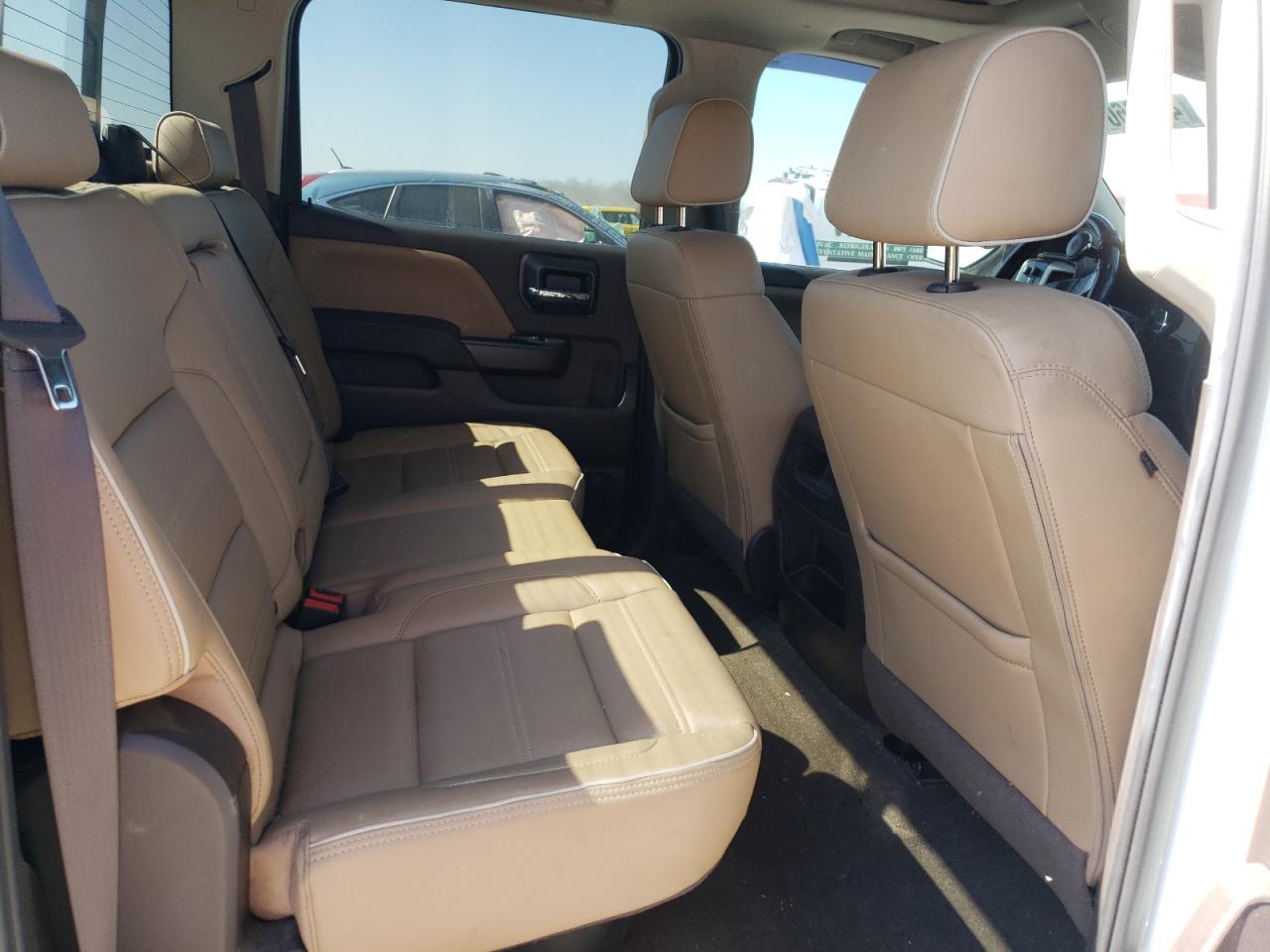 2018 GMC Sierra - Image 11