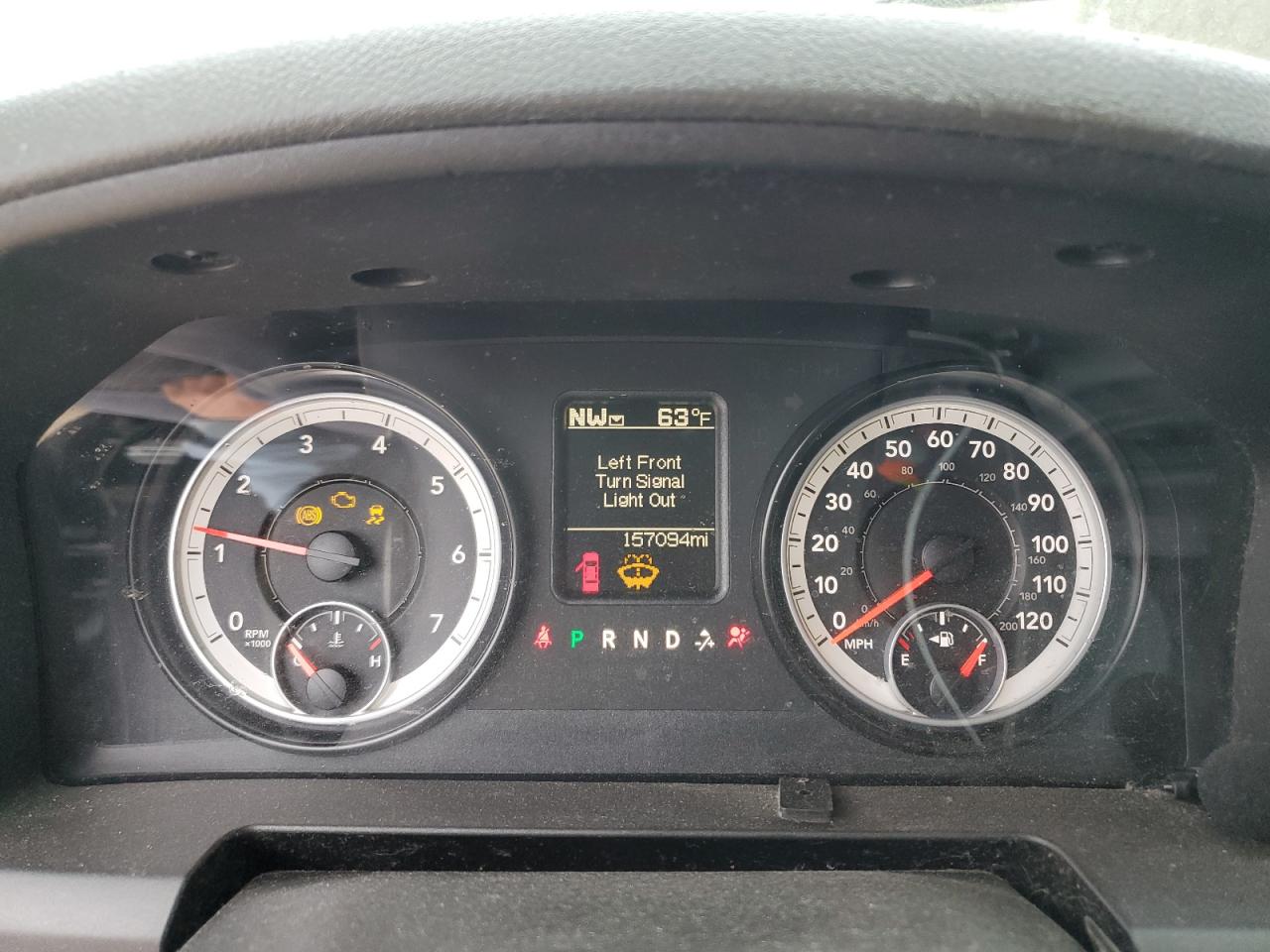 2014 RAM 1500 - Image 9