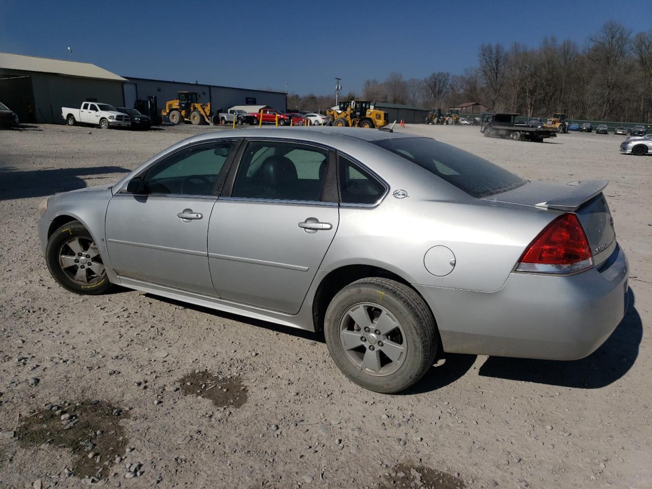 2009 Chevrolet Impala - Image 2