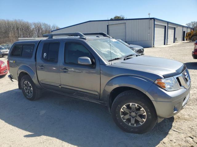 NISSAN FRONTIER 2017 Szary