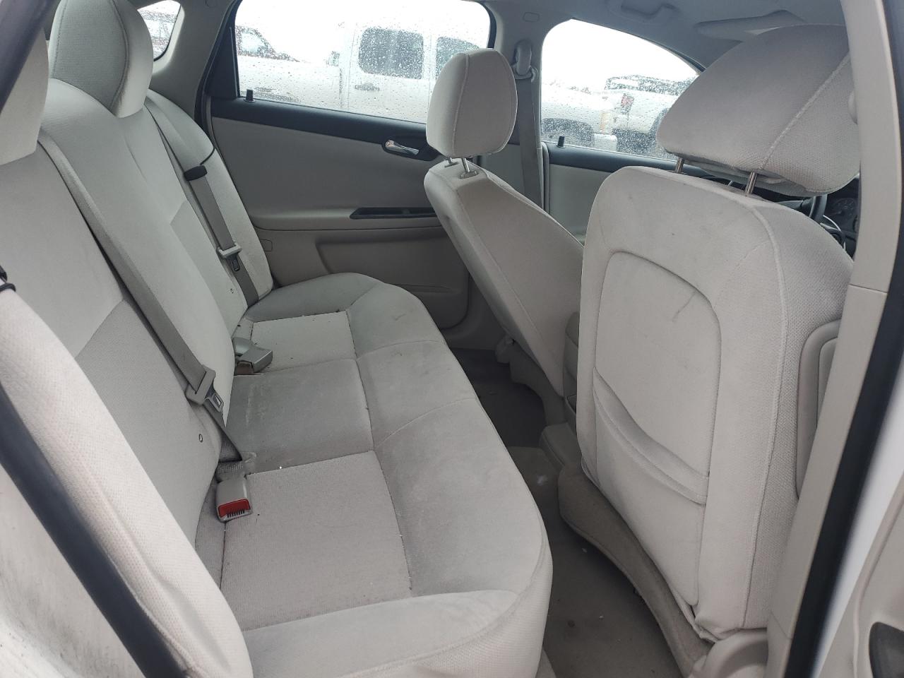 2013 Chevrolet Impala - Image 10