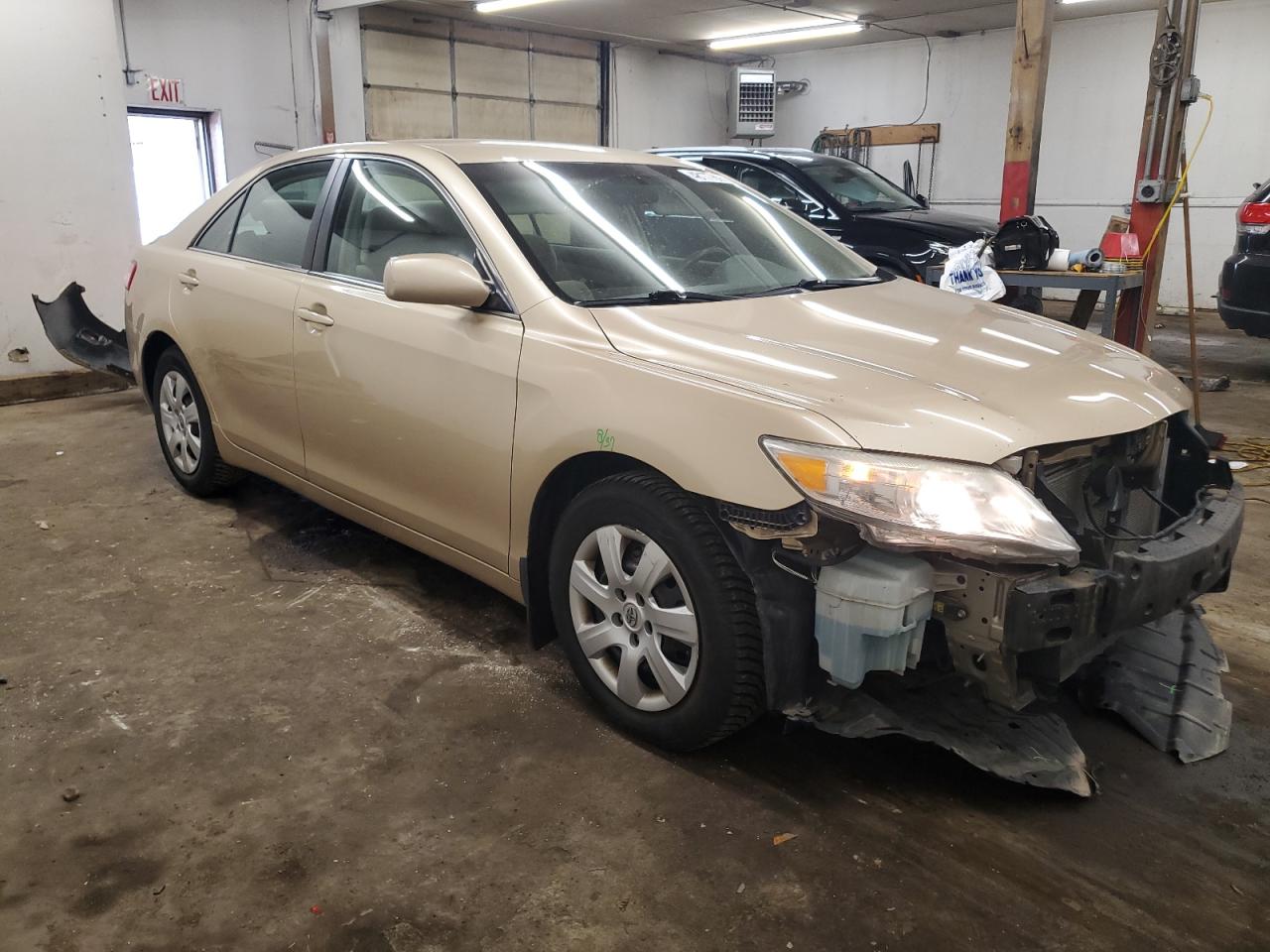 2010 Toyota Camry - Image 4