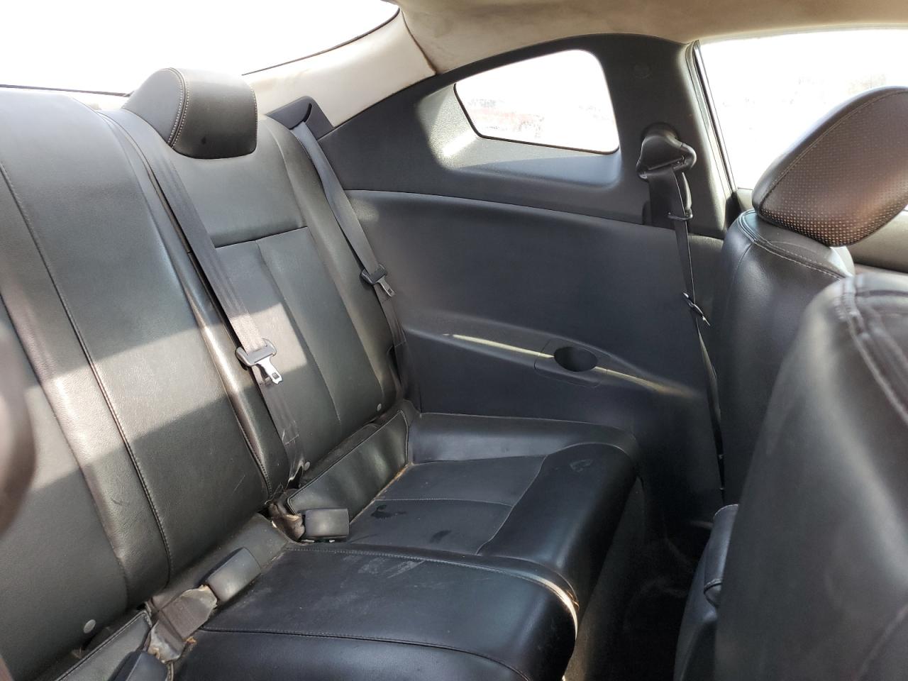 2010 Nissan Altima - Image 10