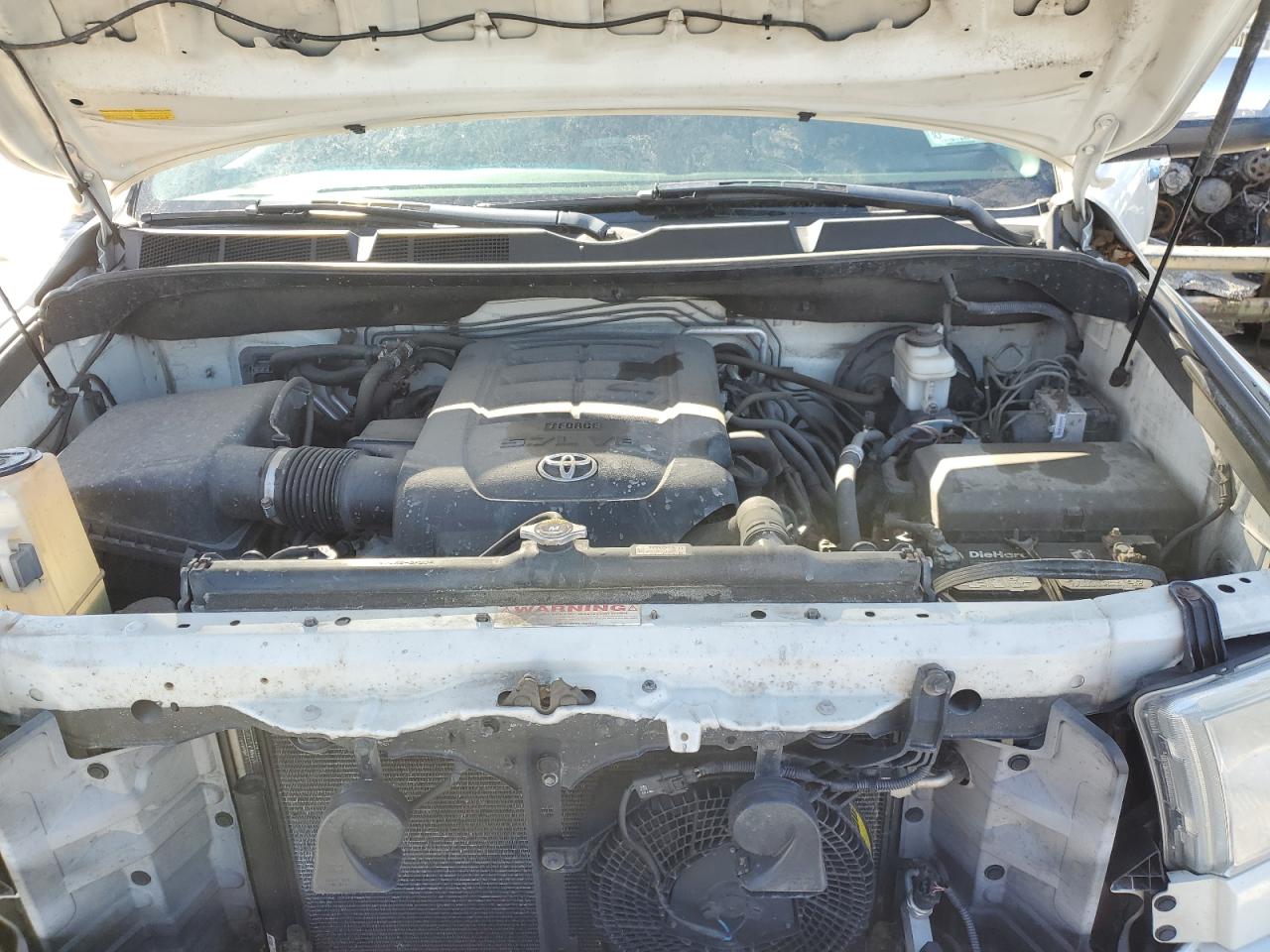 2012 Toyota Sequoia - Image 12