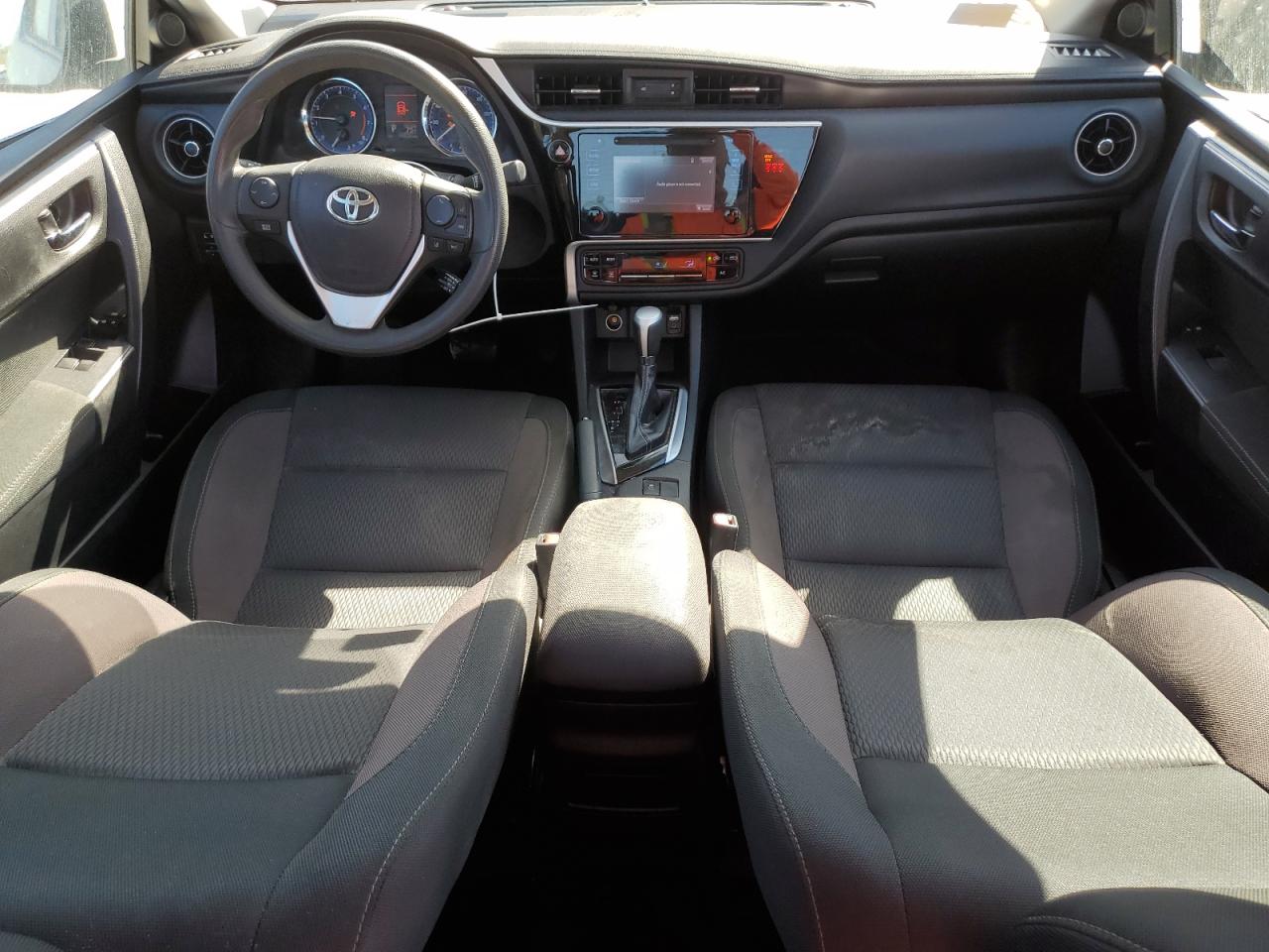 2018 Toyota Corolla - Image 8