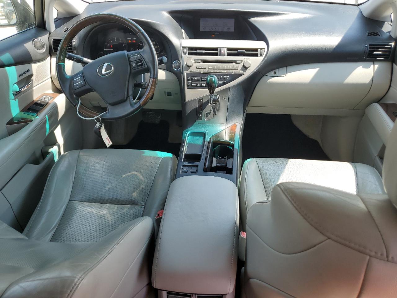 2011 Lexus RX - Image 8