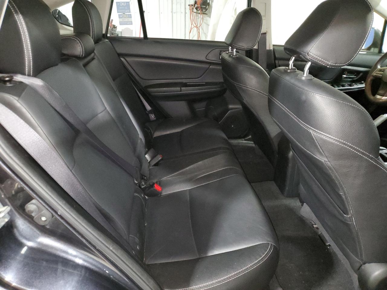 2014 Subaru XV - Image 11