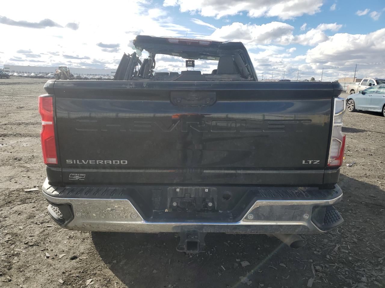 2024 Chevrolet Silverado - Image 6
