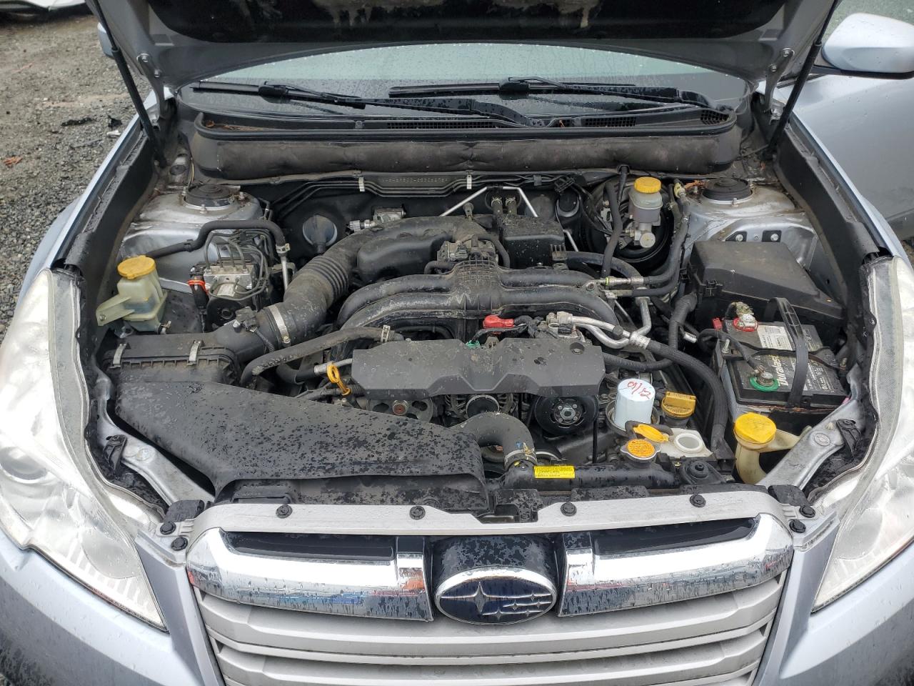 2014 Subaru Outback - Image 12