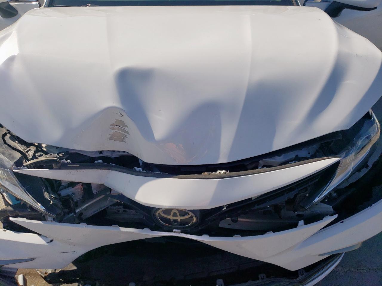 2021 Toyota Camry - Image 11