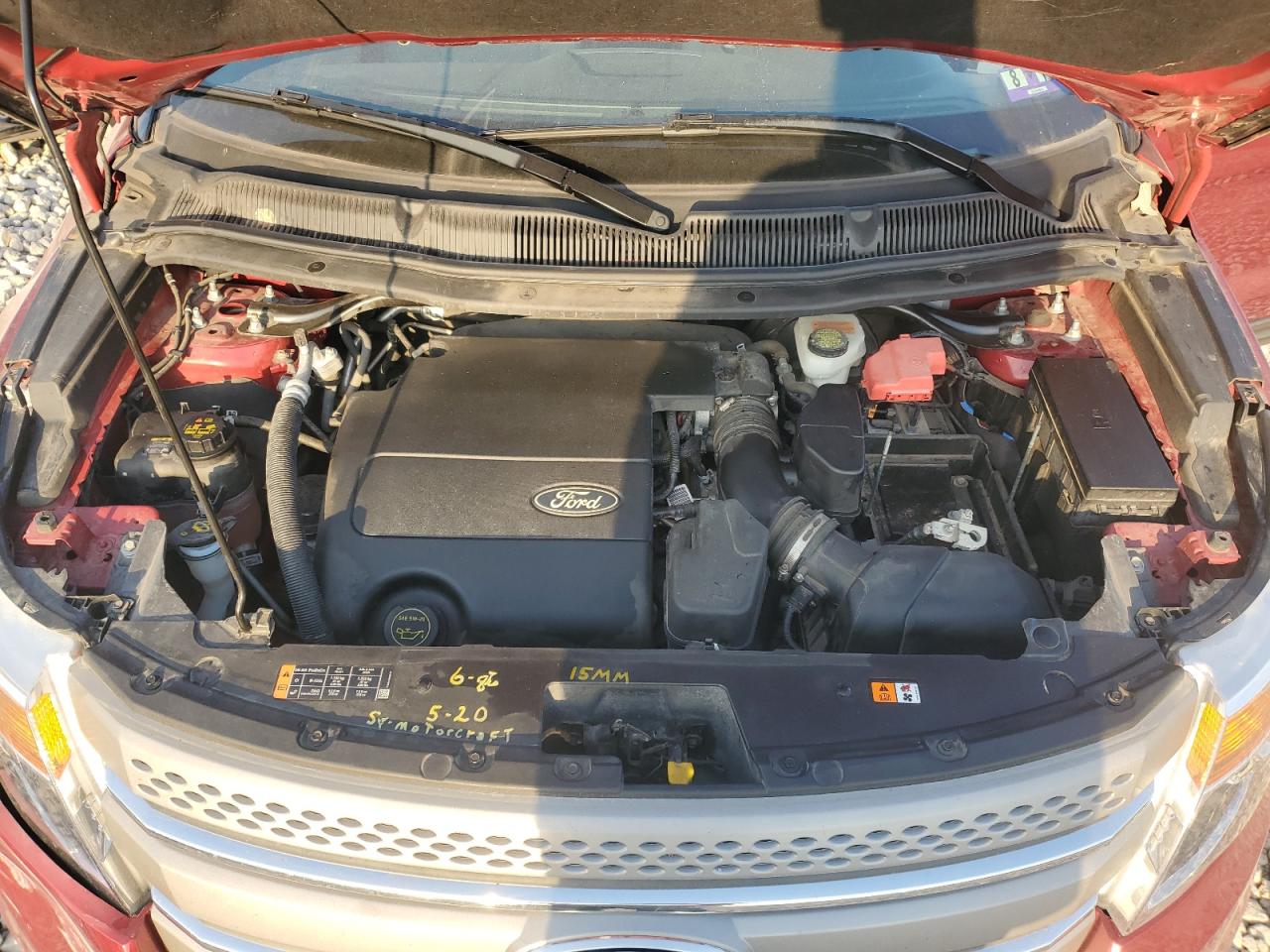 2015 Ford Explorer - Image 14