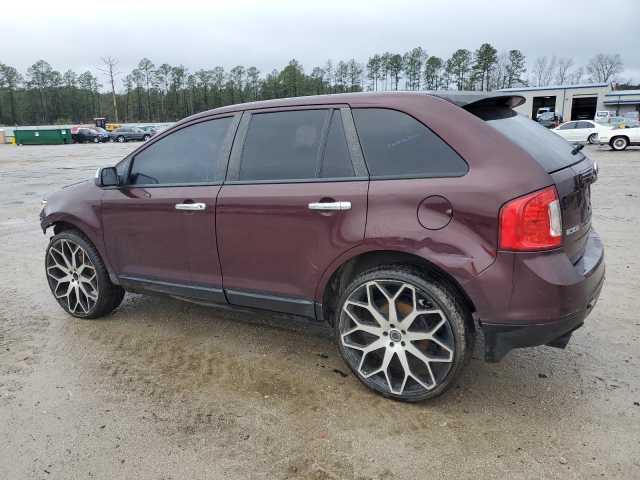 2011 Ford Edge - Image 2