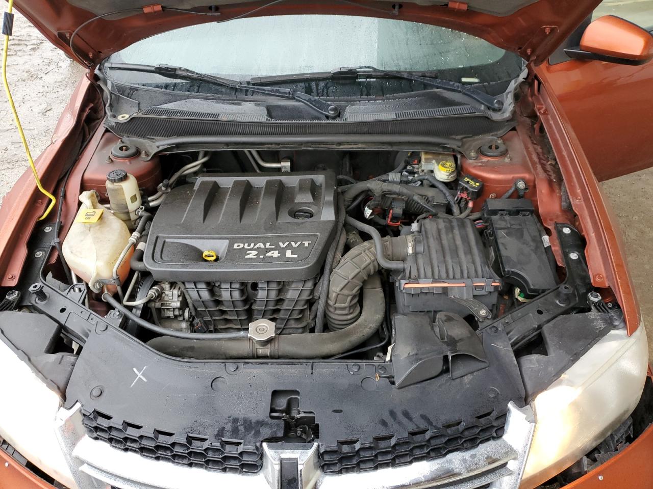 2012 Dodge Avenger - Image 12