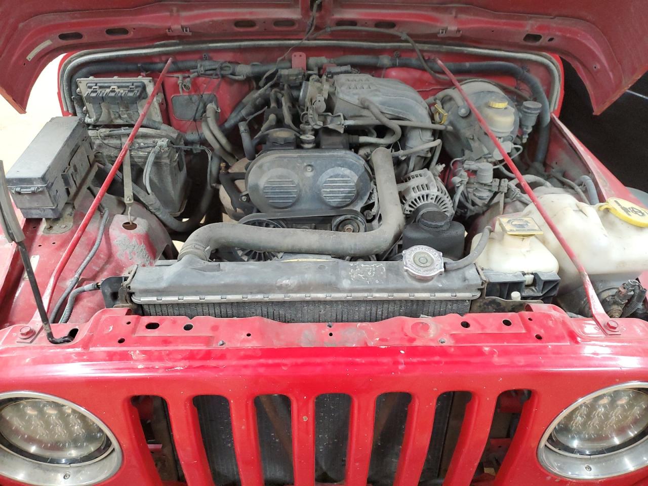 2004 Jeep Wrangler - Image 11