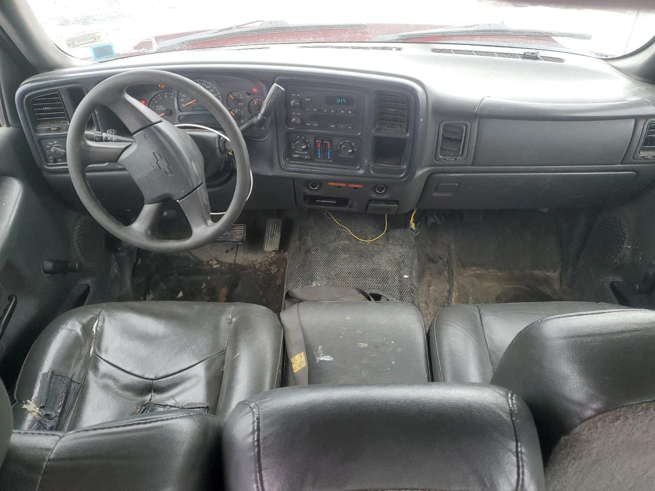 2005 Chevrolet Silverado - Image 8