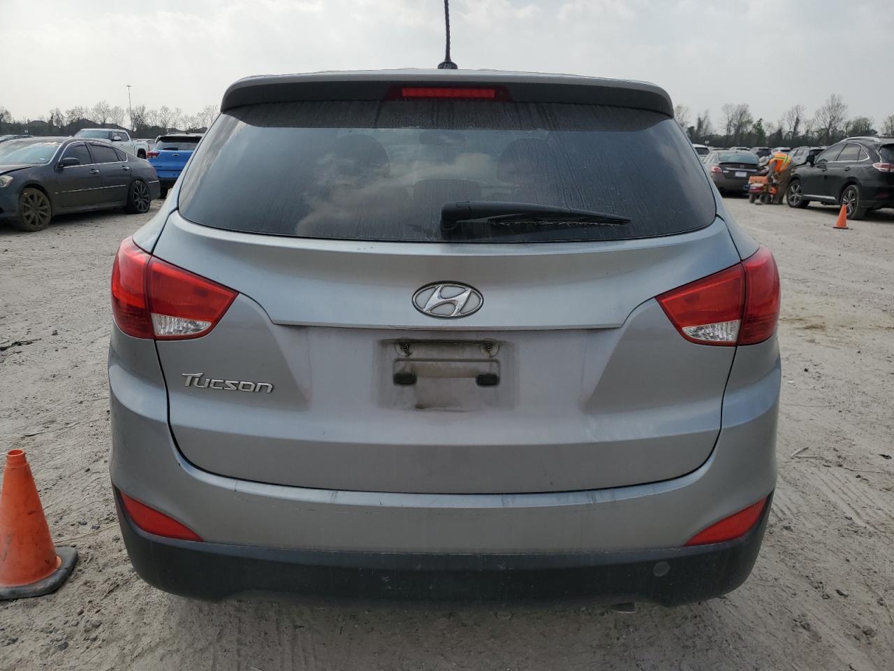 2014 Hyundai Tucson - Image 6