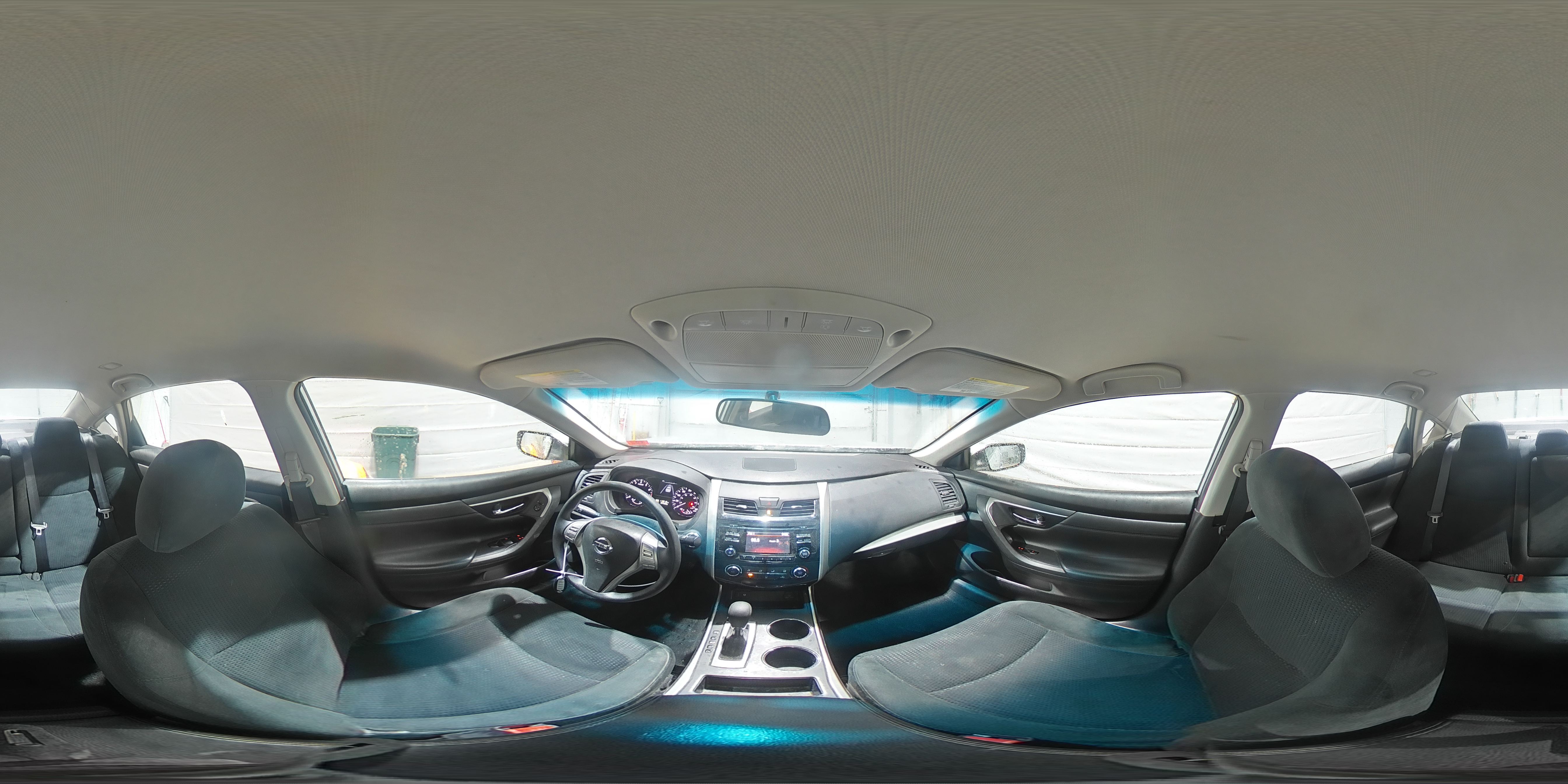2015 Nissan Altima - Image 13