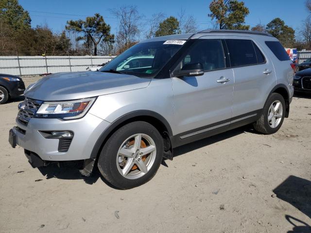 FORD EXPLORER 2018 Silver