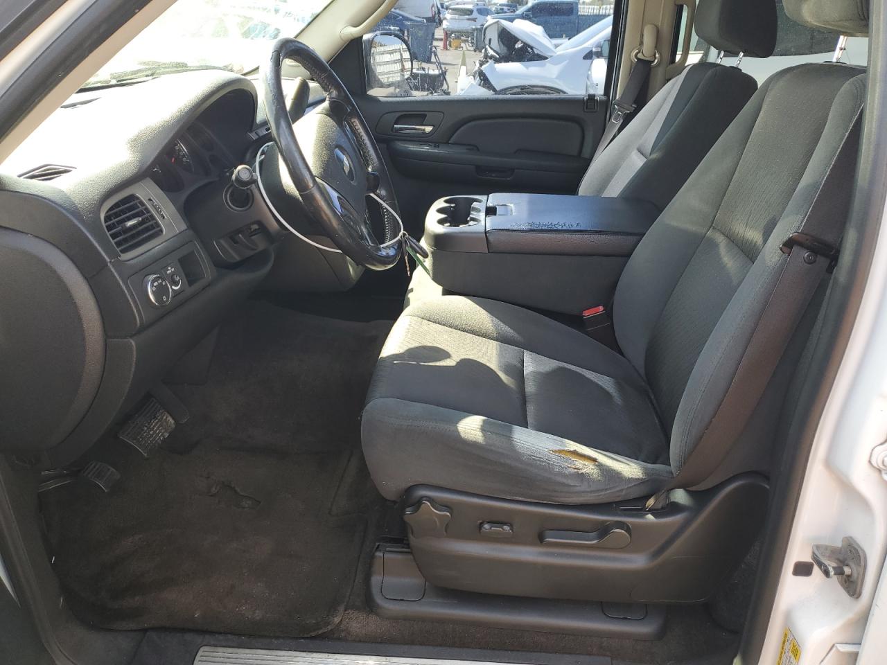 2009 Chevrolet Tahoe - Image 7