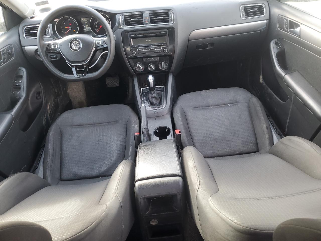 2015 Volkswagen Jetta - Image 8