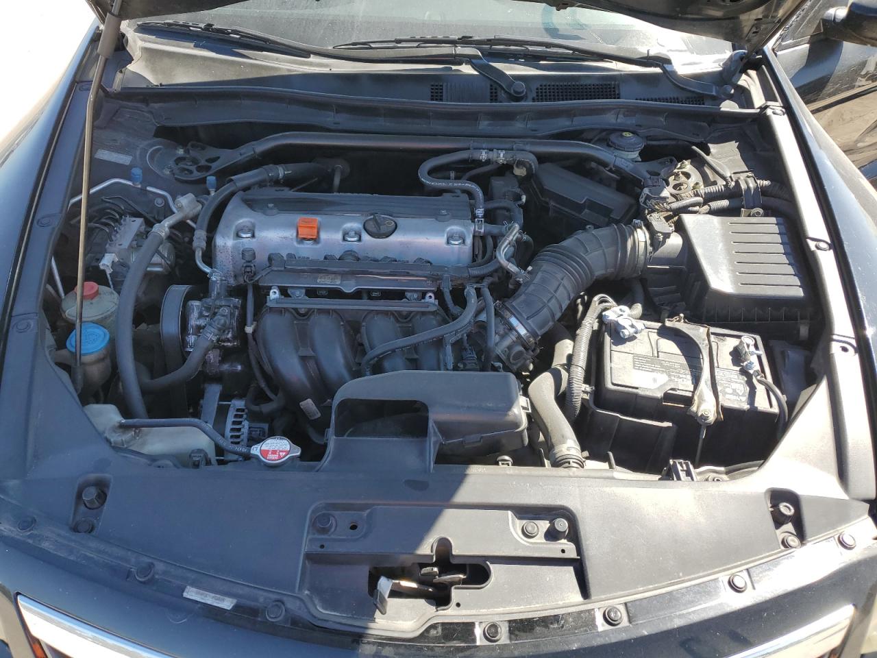 2011 Honda Accord - Image 13