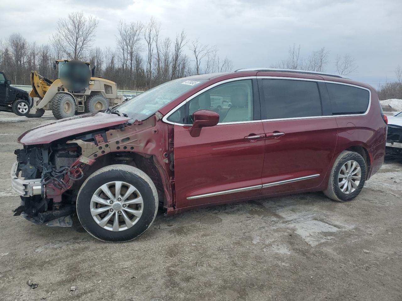 2018 Chrysler Pacifica - Image 1