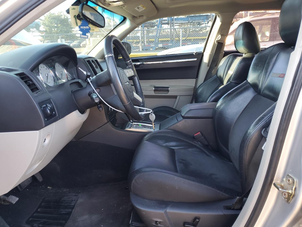 2006 Chrysler 300C Srt-8 VIN: 2C3LA73W86H536061 Lot: 49257515