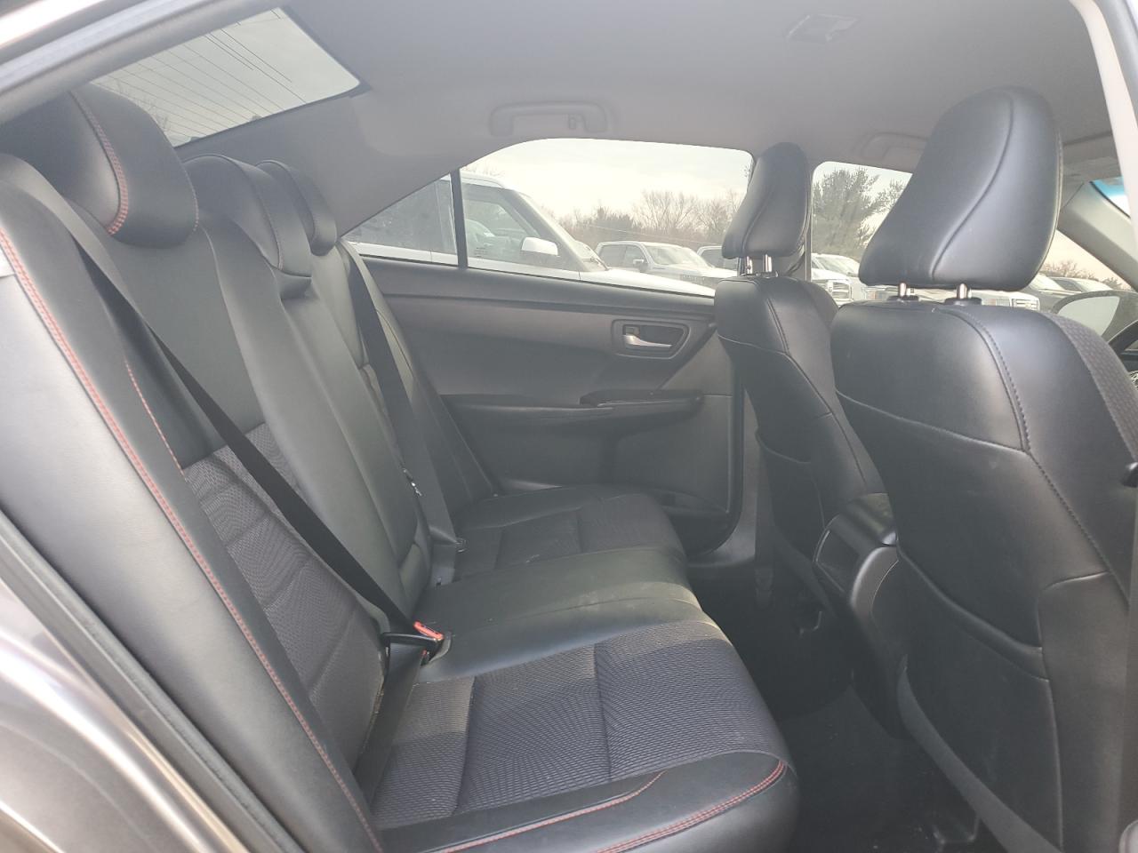 2017 Toyota Camry - Image 10