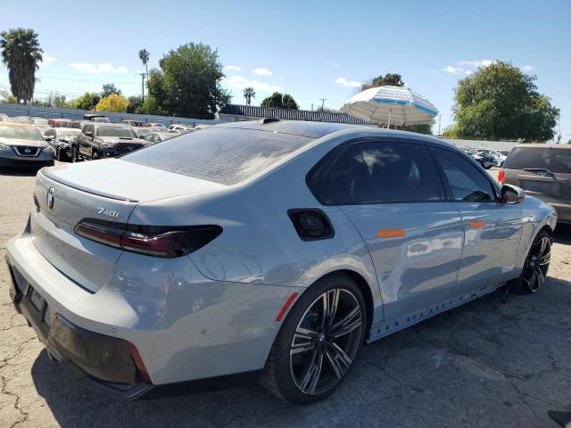  BMW 7 SERIES 2024 Серый