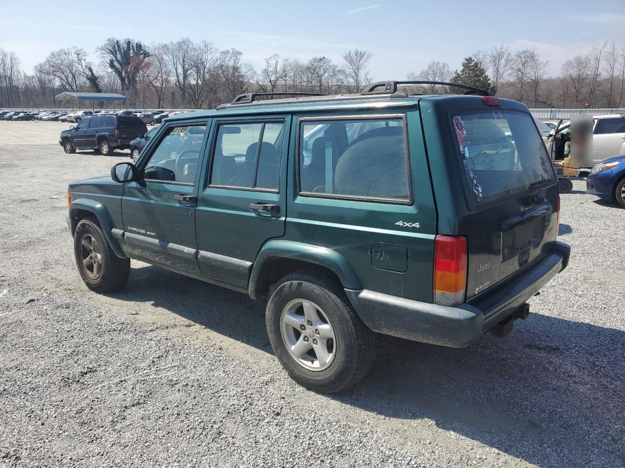 2001 Jeep Grand Cherokee - Image 2