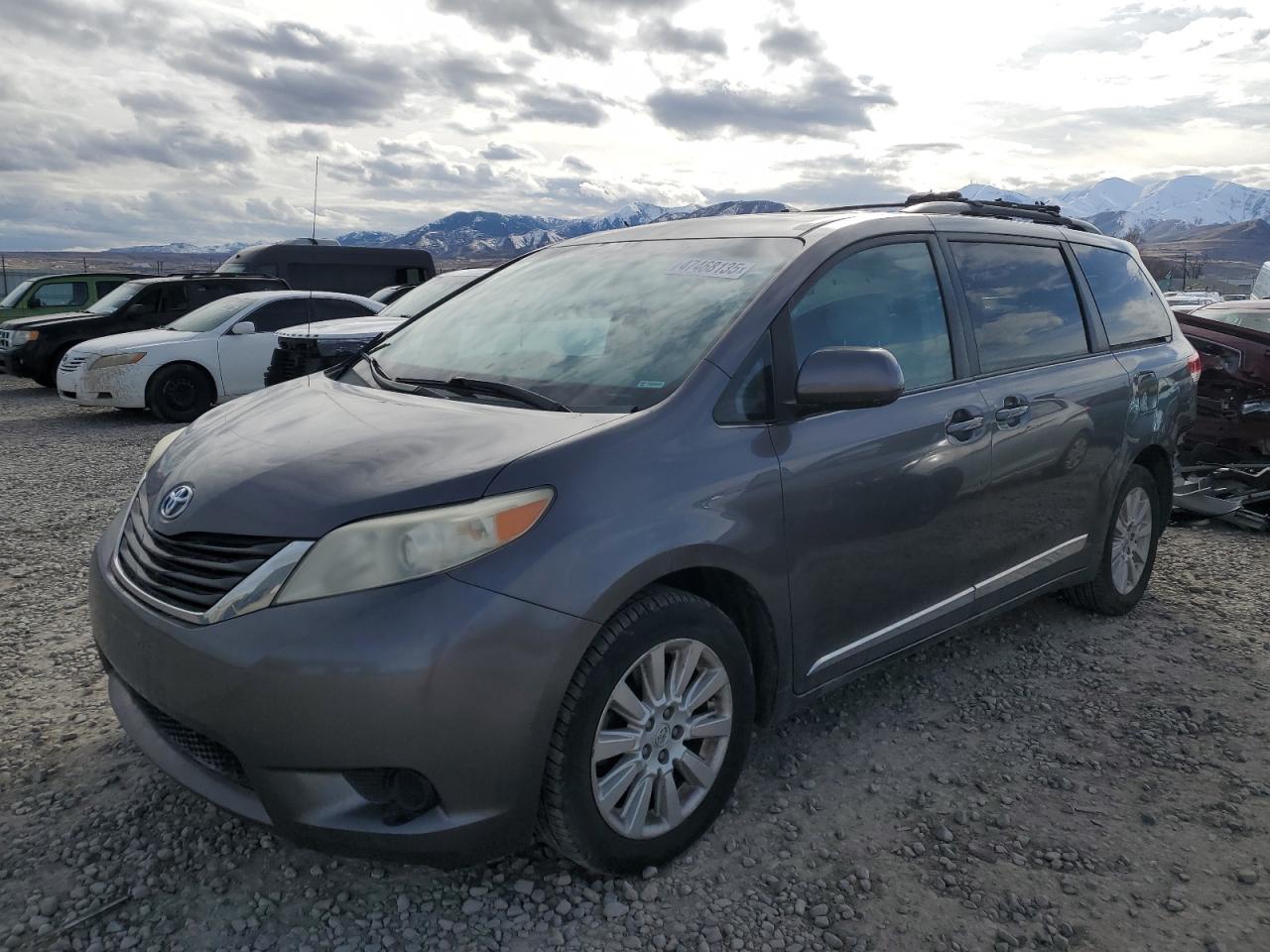 2011 Toyota Sienna - Image 1
