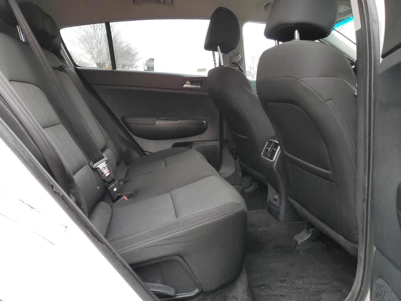 2021 Kia Sportage - Image 10