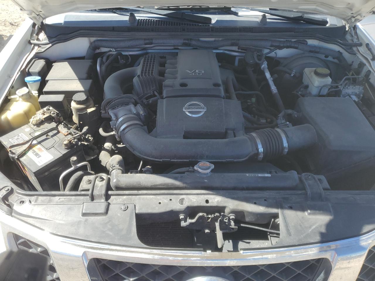 2012 Nissan Pathfinder - Image 12