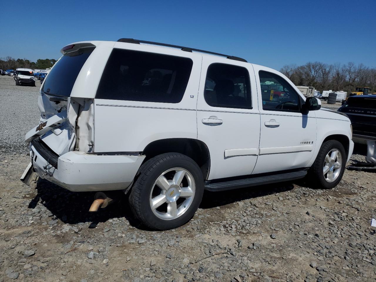 2007 Chevrolet Tahoe - Image 3