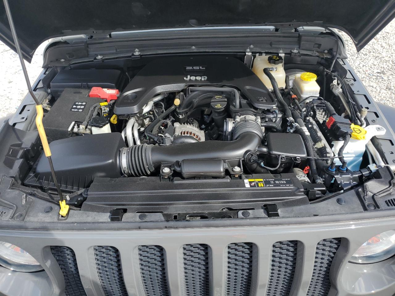 2019 Jeep Wrangler - Image 12