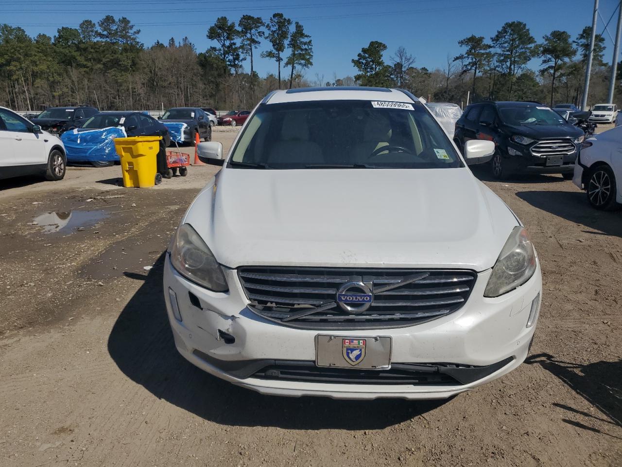 2017 Volvo XC60 - Image 5