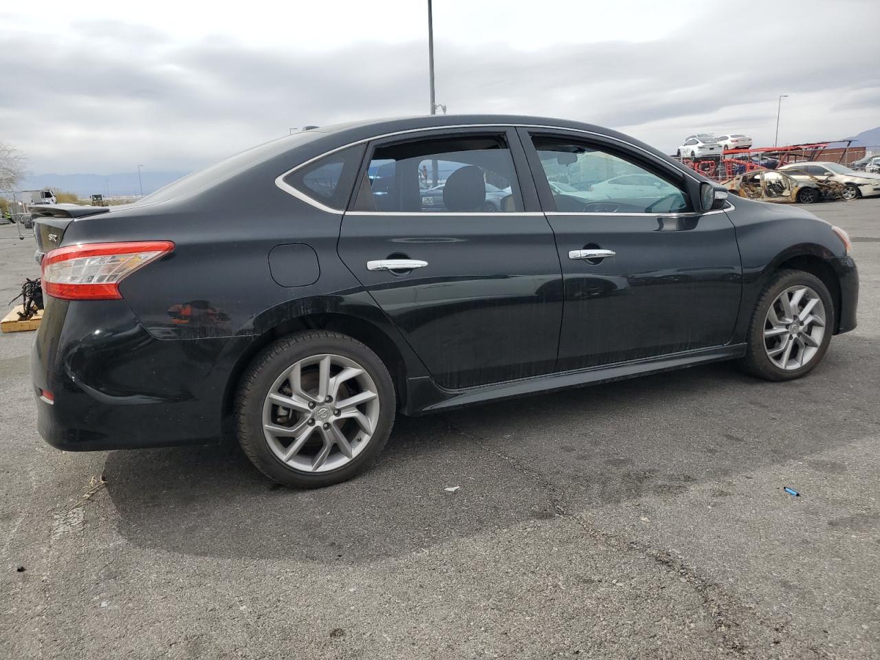 2015 Nissan Sentra - Image 3