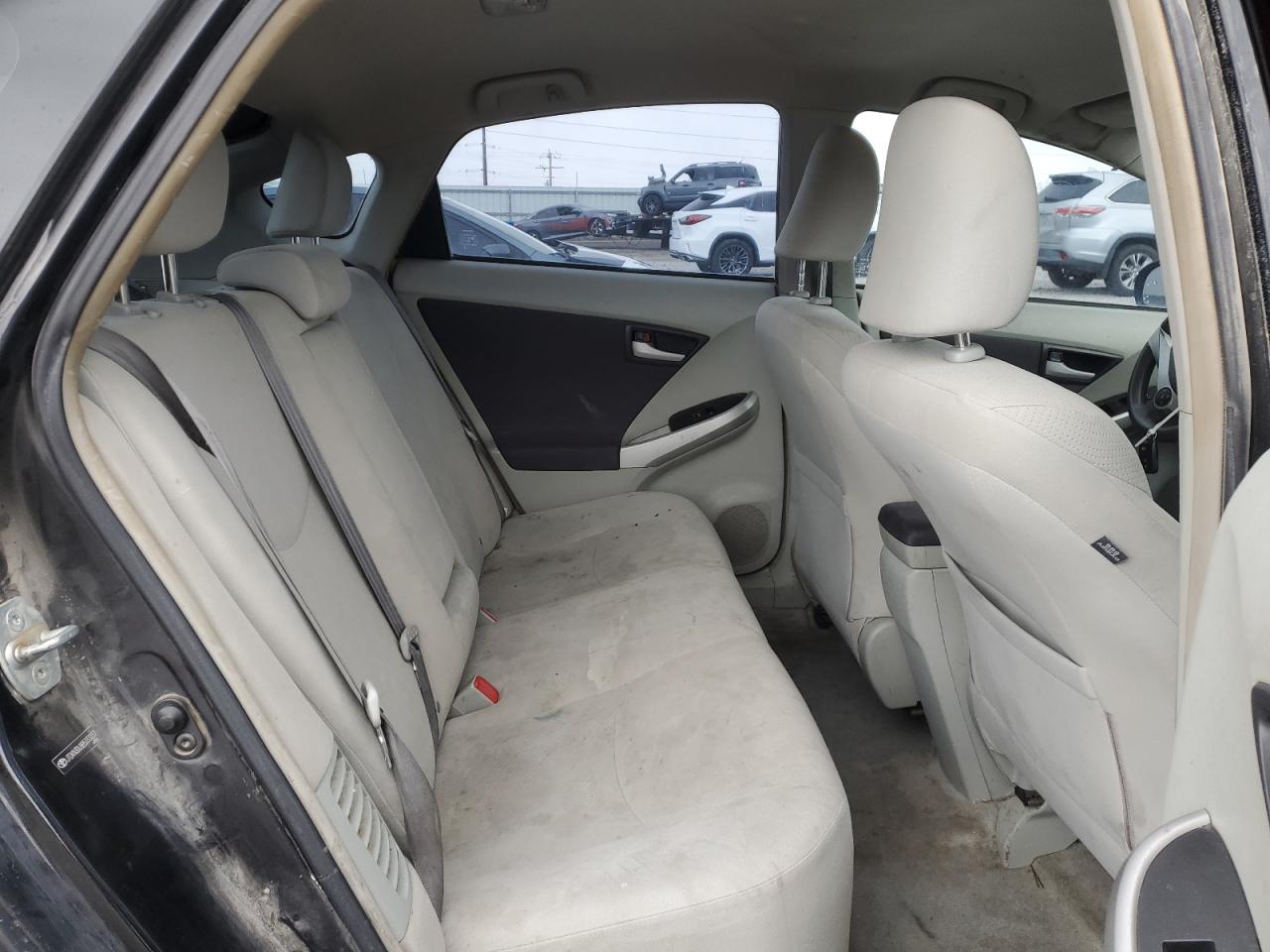 2011 Toyota Prius - Image 11