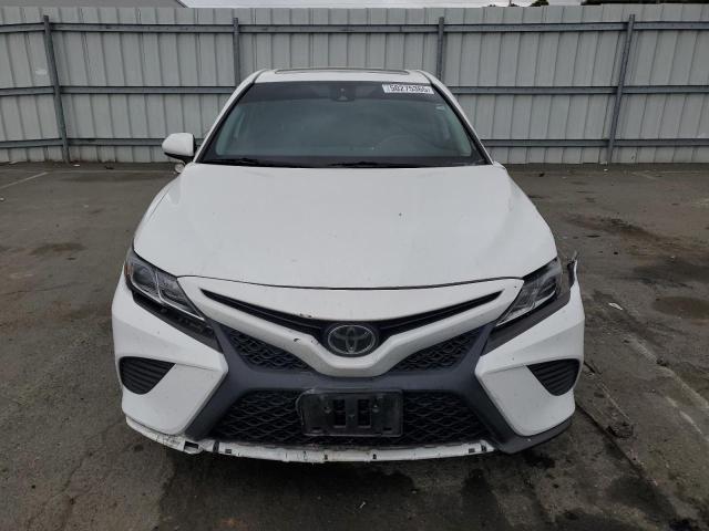 TOYOTA CAMRY 2020 Белый