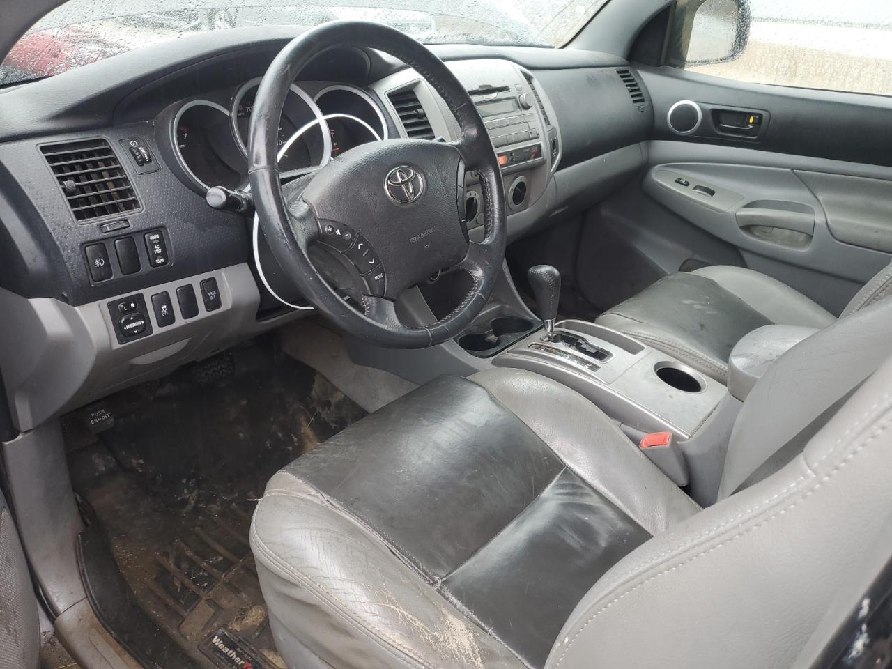 2011 Toyota Tacoma - Image 8
